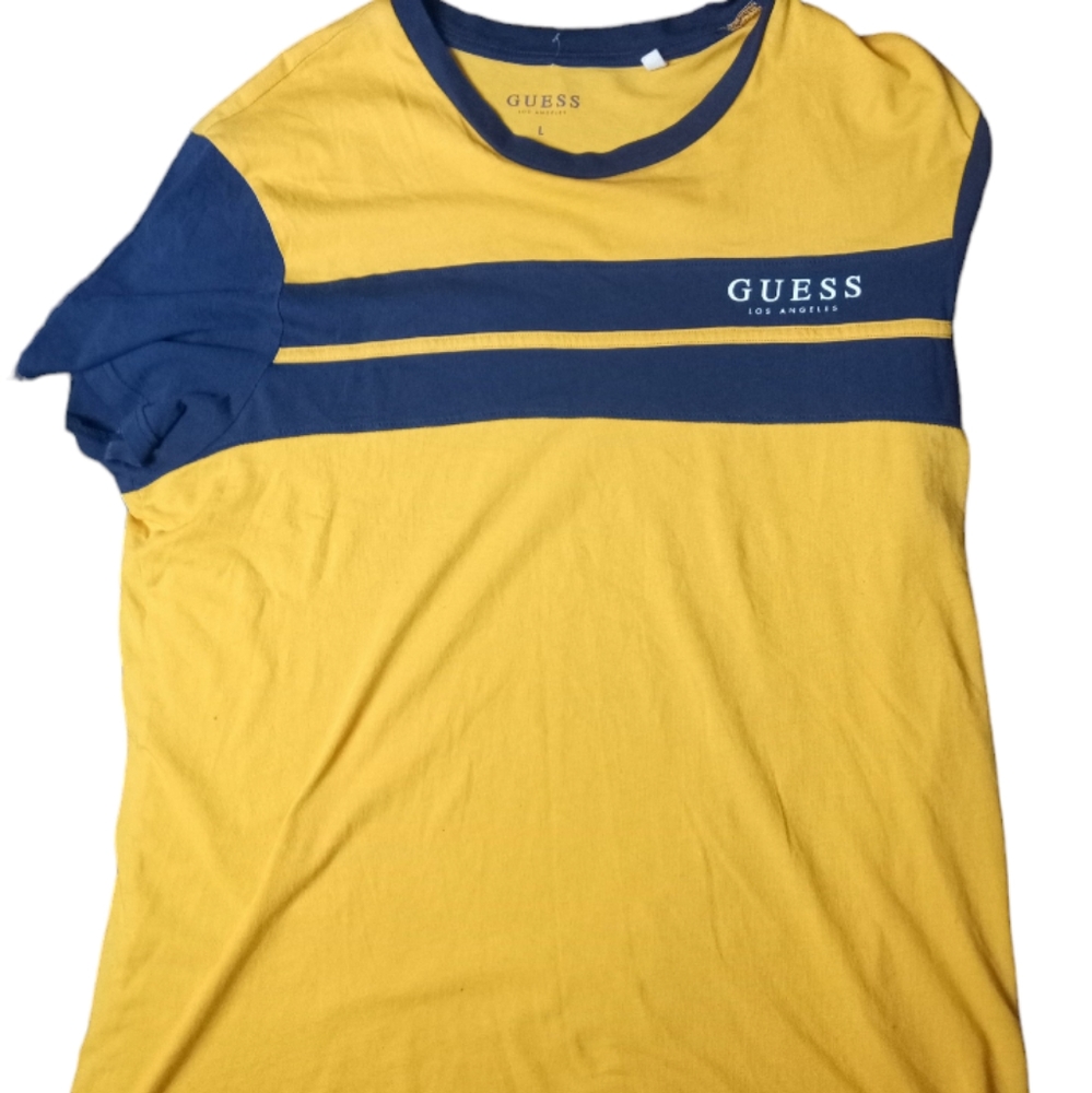 GUESS T shirt